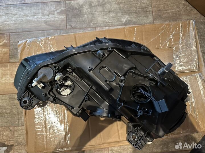 Левая Фара Audi A3 8v седан