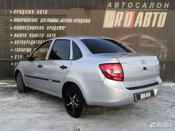 LADA Granta 1.6 МТ, 2013, 186 000 км