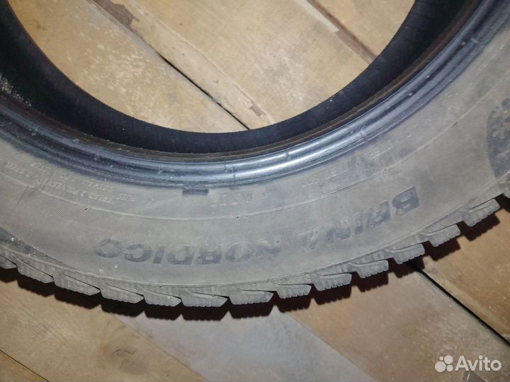 Viatti Brina Nordico V-522 215/55 R17