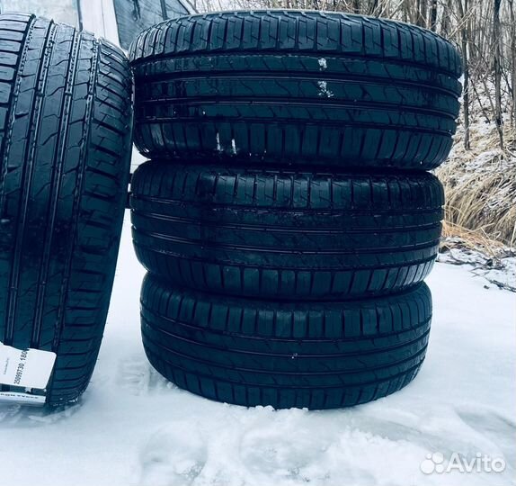 Ikon Tyres Character Aqua SUV 225/60 R17