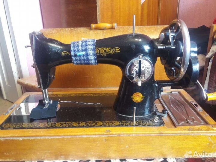Швейная машинка