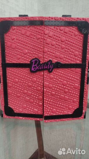 Barbie Стиль- шкаф модных нарядов