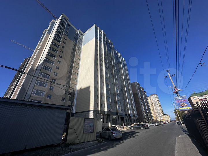 2-к. квартира, 66 м², 5/17 эт.