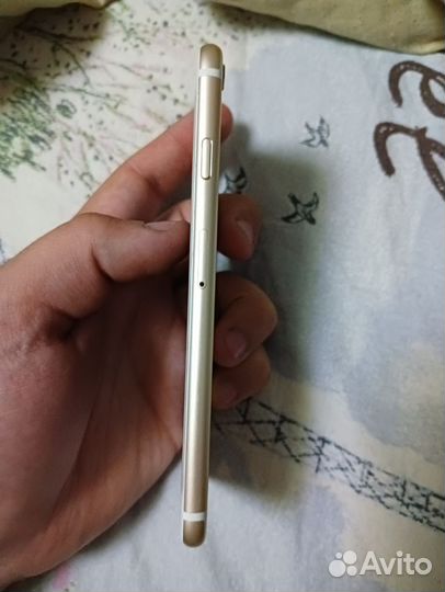 iPhone 6S, 64 ГБ