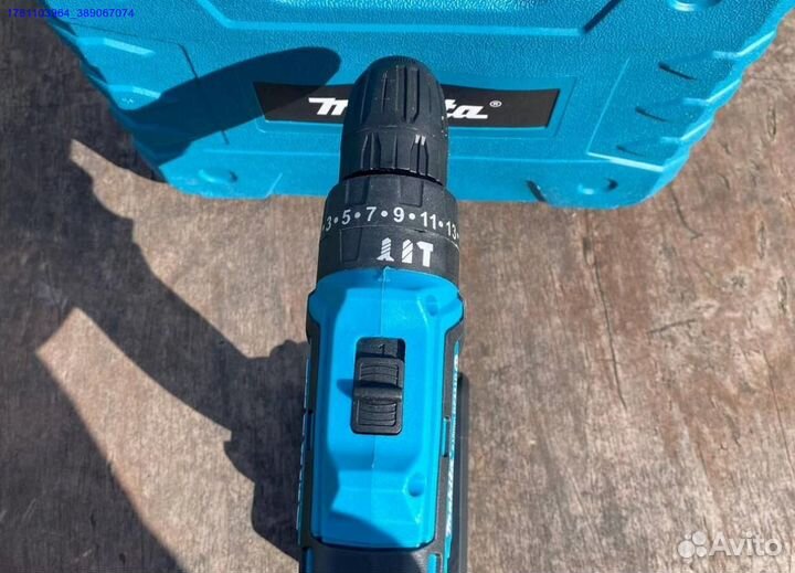 Шуруповерт Makita 26v новый