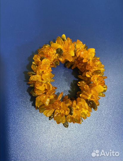 Янтарный браслет