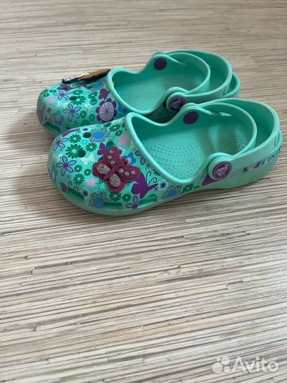 Crocs