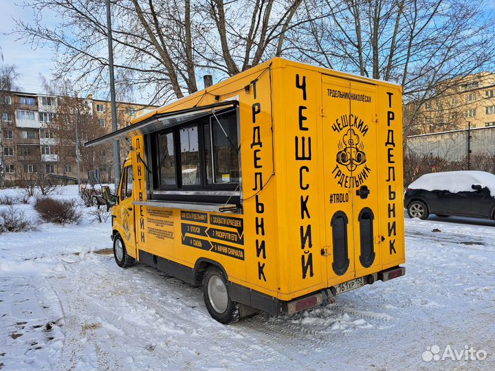 Фудтрак Mercedes