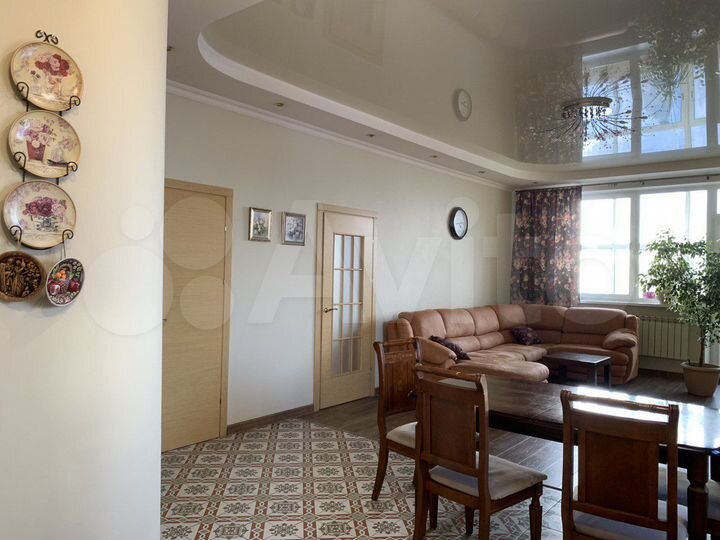 3-к. квартира, 97,3 м², 3/4 эт.