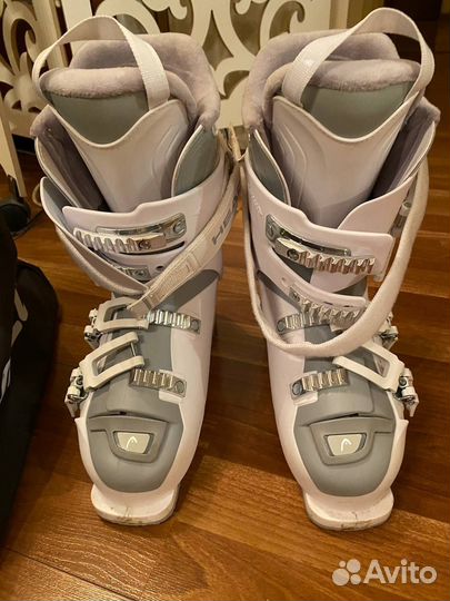 Горнолыжные ботинки