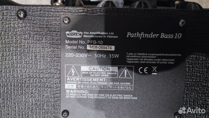 Басовый комбоусилитель VOX Pathfinder bass 10