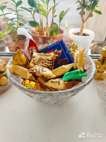 Салатник хрустальный большой