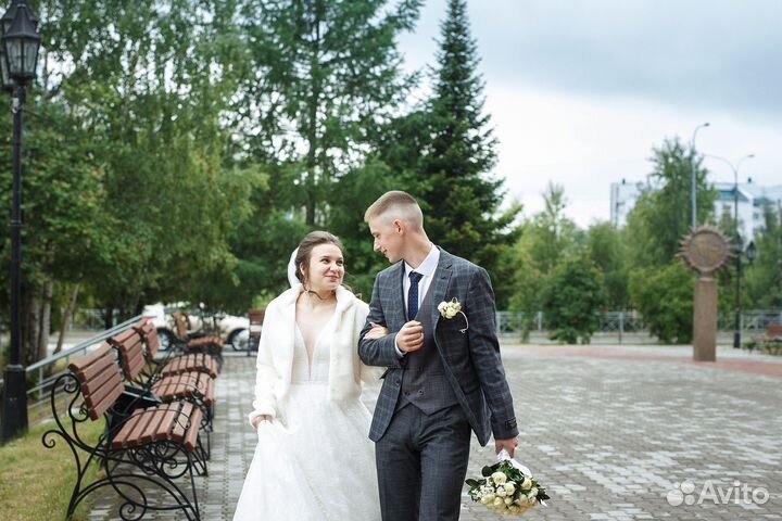 Свадебное платье