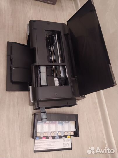 Принтер струйный Epson L805 на запчасти, засох