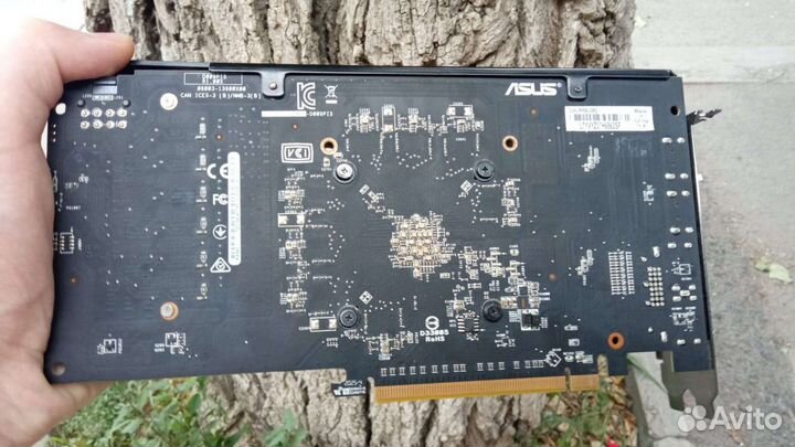 Видеокарта 8 Gb asus RX 580