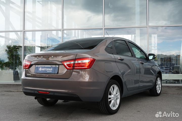 LADA Vesta 1.8 МТ, 2018, 64 000 км