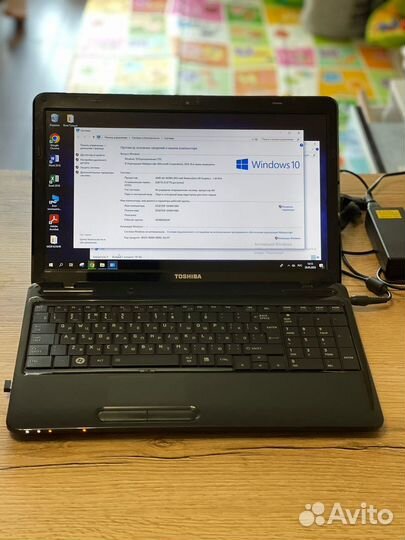 Ноутбук toshiba