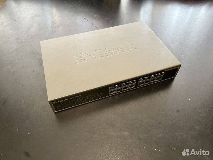 Коммутатор D-Link DES-1016D