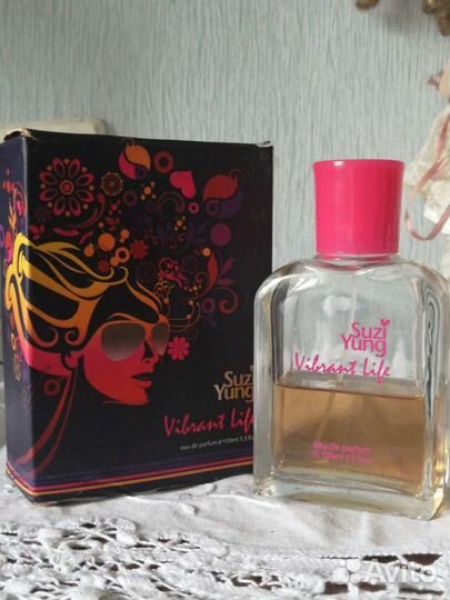 Suzi Yung, Парфюм винтаж