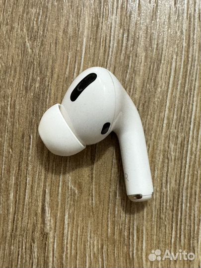 Наушник earpods pro правый неисправный