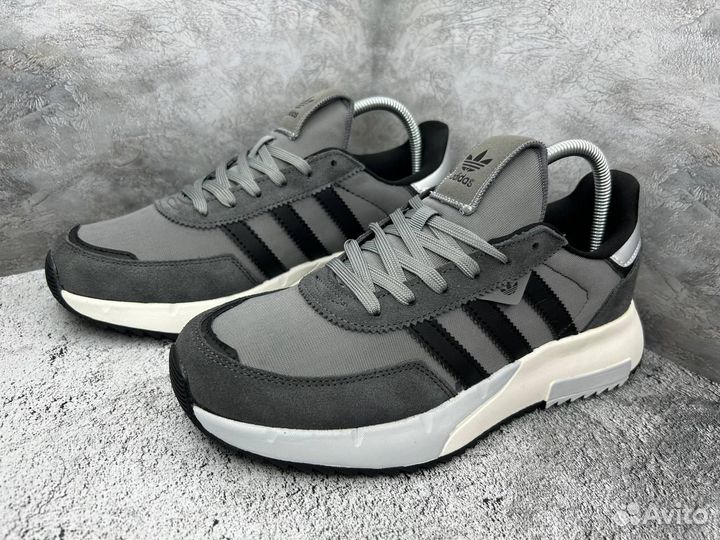 Модные кроссовки Adidas Petropy (Арт.58049)