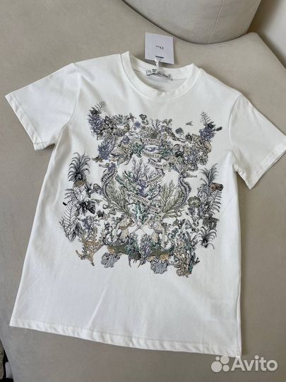 Футболка женская christian dior