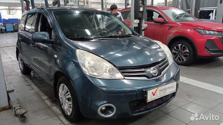 Nissan Note 1.6 AT, 2013, 215 871 км