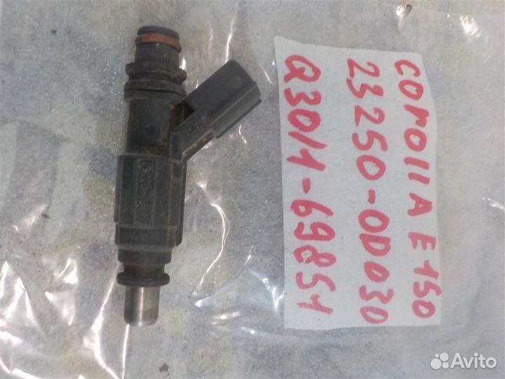 Форсунка инжекторная электрическая Toyota Corolla