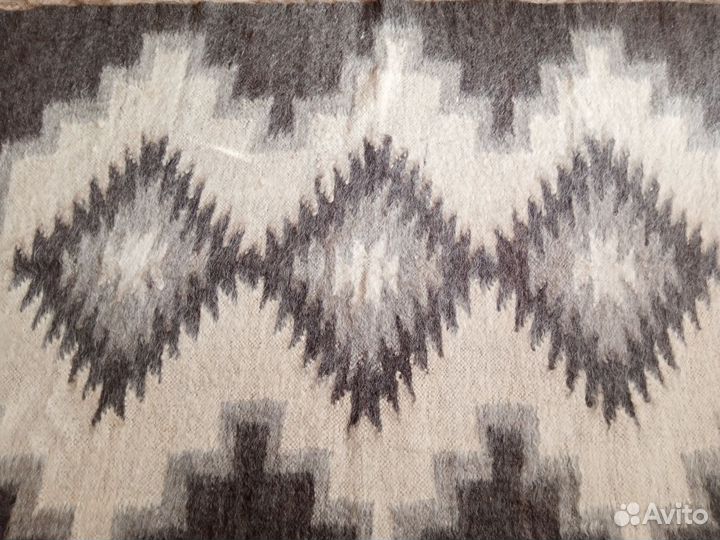 Одеяло, покрывало из овечьей шерсти