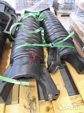 Натяжитель гусеницы Hitachi ZX360H-3-hcmc9243535