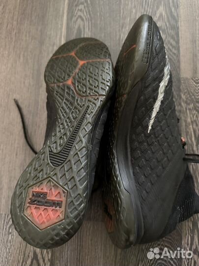 Футзалки nike 44р