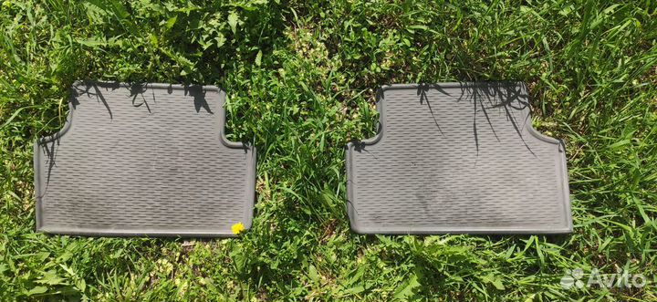 Автомобильные коврики резиновые на Рено Меган 2