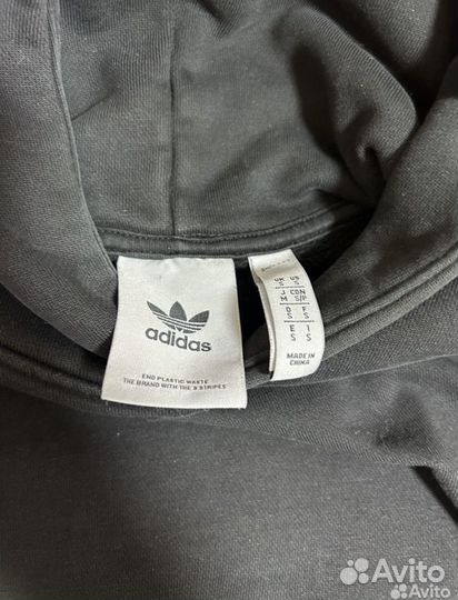 Спортивный костюм adidas