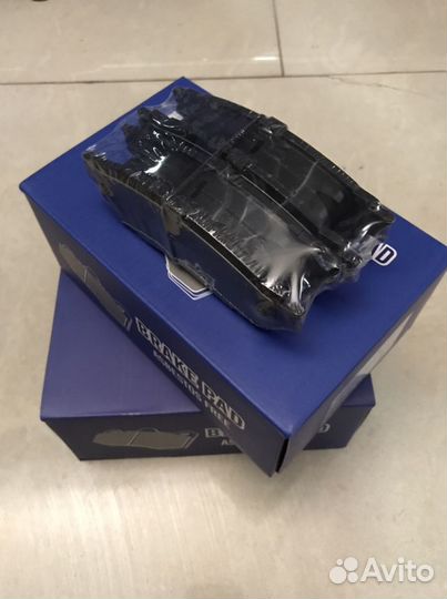 Тормозные колодки Toyota Camry v70