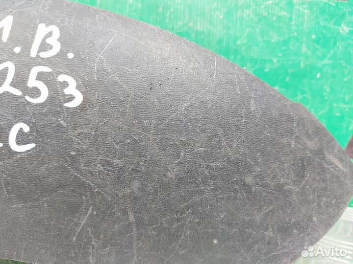 Накладка бампера передняя левая Mercedes Glc-Class