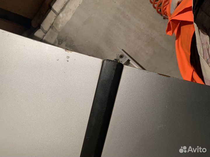 Дверь водительская Skoda