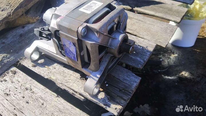 Электродвигатель для стиральной машинки LG