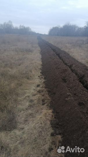 Бара траншеекопатель услуги