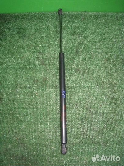 Амортизатор багажника левый KIA Sportage 2 (KM) 2