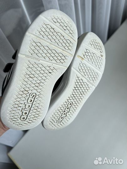Кроссовки adidas для мальчика 25 размер