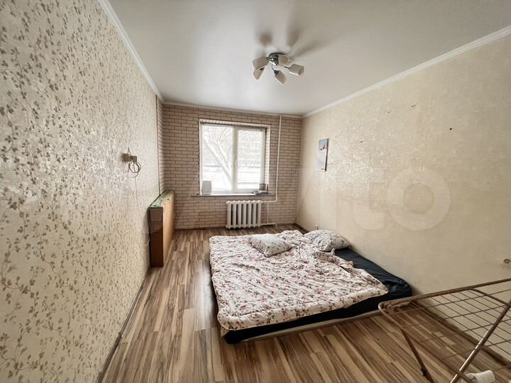 2-к. квартира, 52 м², 1/5 эт.