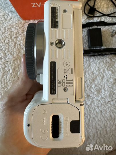 Sony ZV-E10 body