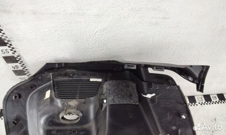 Обшивка багажного отсека правая Land Rover Range Rover Evoque