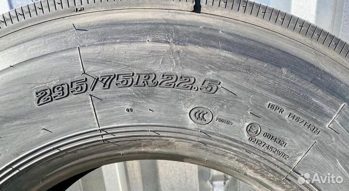 Грузовые рулевые шины 16PR 295/75R22.5 LM216