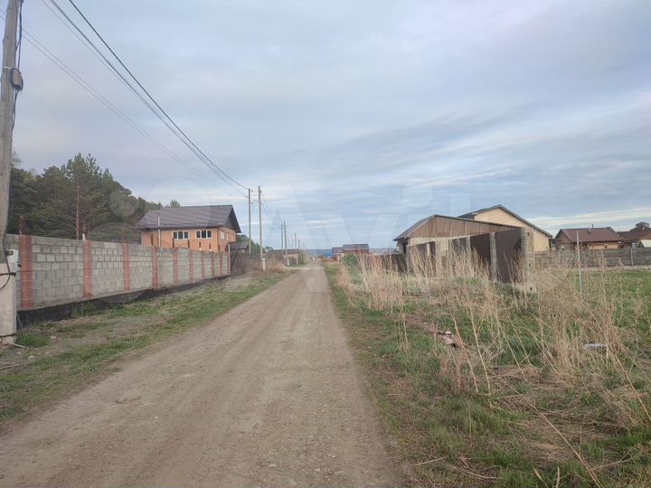 Дом 200,7 м² на участке 21 сот.