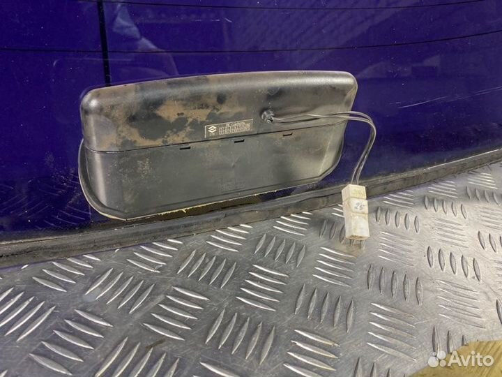 Стекло заднее Toyota Carina E 1992