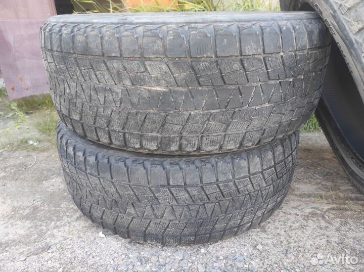 Bridgestone Blizzak DM-V1 245/55 R19