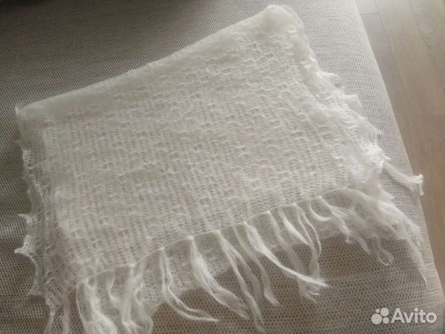 Женский шарф пуховый