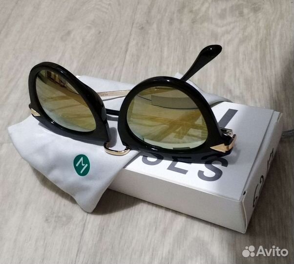 Солнцезащитные очки женские