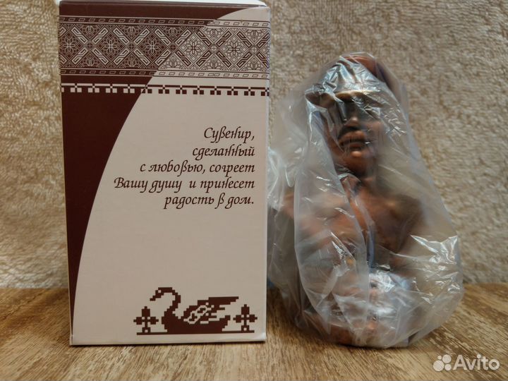 Сталин бюст